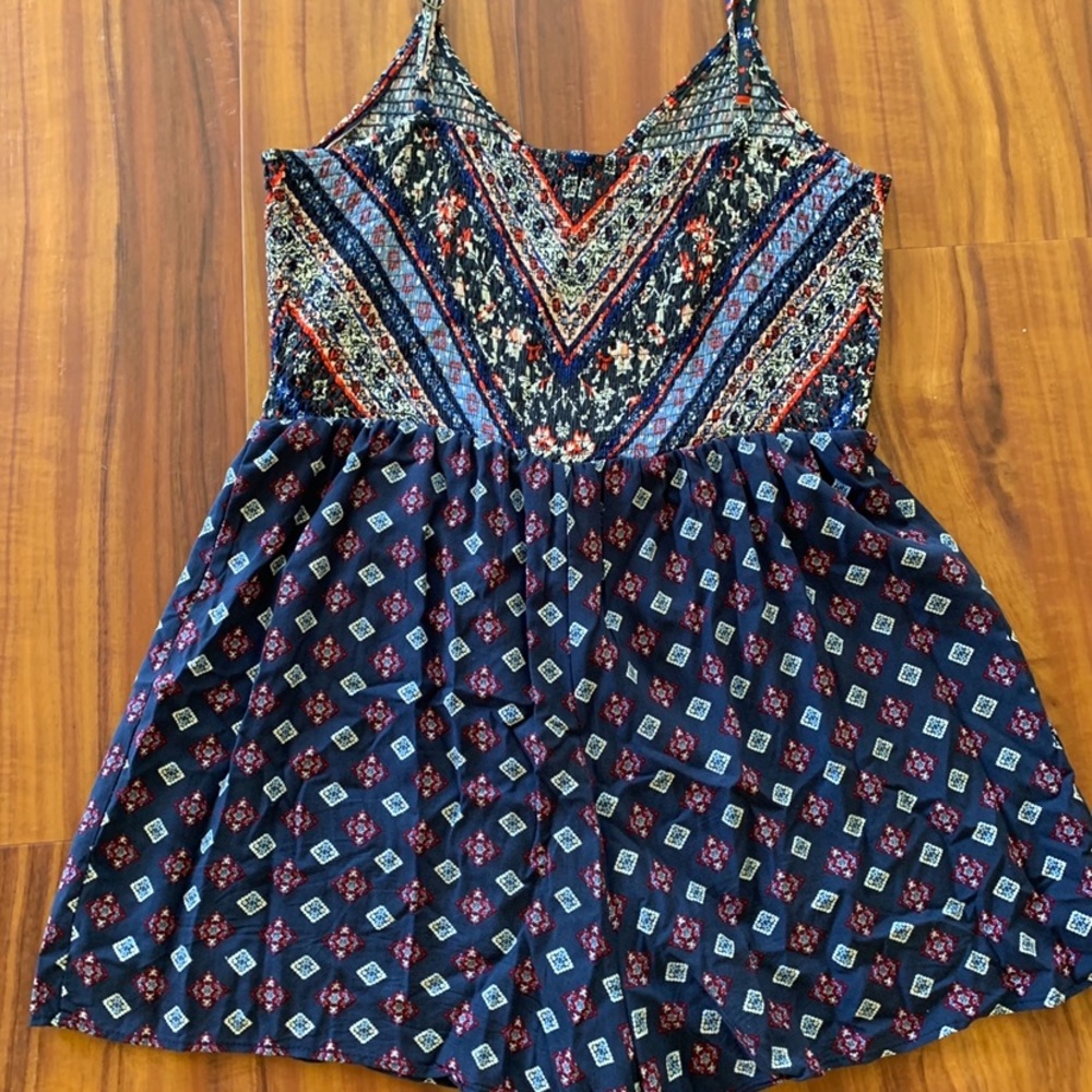 Patterned romper - Picture 2 of 2